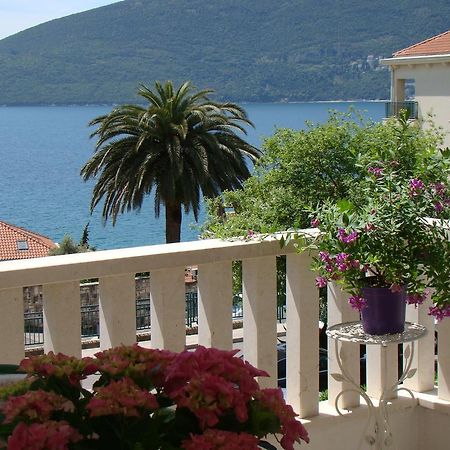 Apartments Milicevic Herceg Novi Exteriör bild