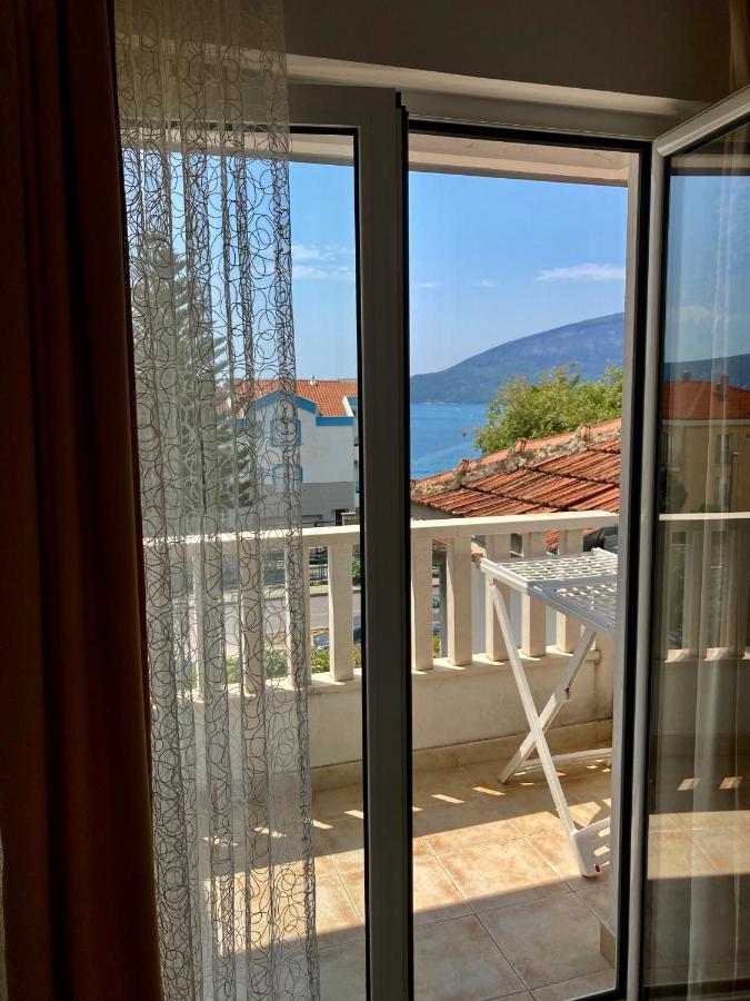 Apartments Milicevic Herceg Novi Exteriör bild