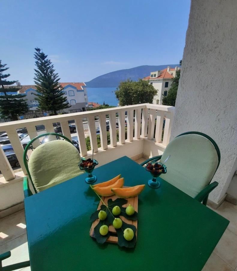 Apartments Milicevic Herceg Novi Exteriör bild