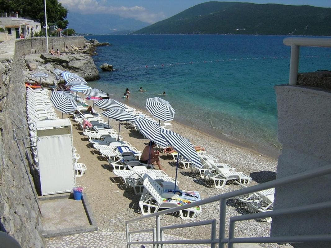 Apartments Milicevic Herceg Novi Exteriör bild